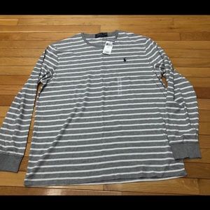 Men’s XL Polo NWT retails 60